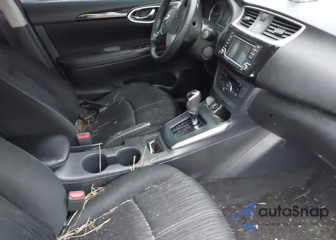 2018 Nissan Sentra Sv z USA, uszkodzony, nr VIN 3N1AB7AP4JL641064